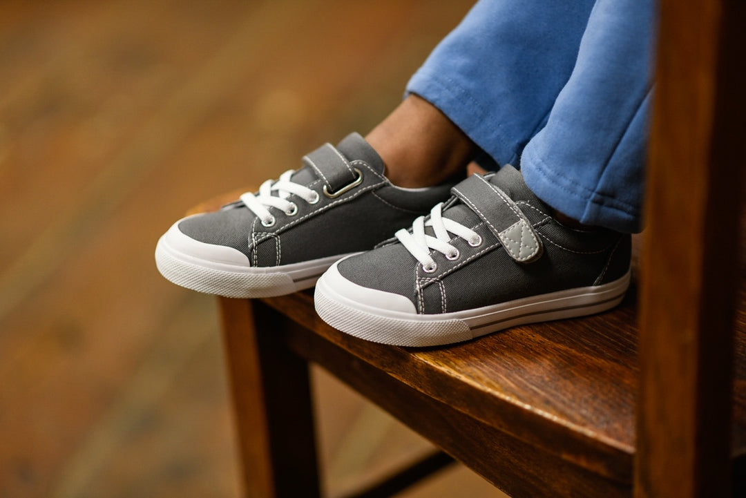 Jordan Sneaker - Gray